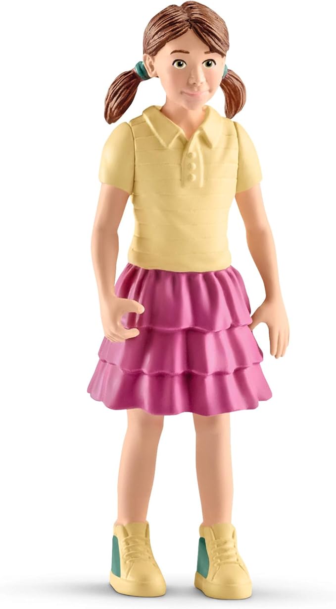 Schleich Farm World, Animal Toys for Kids, Kennel with Dog Toy and House 5-Piece Set, Ages 3+