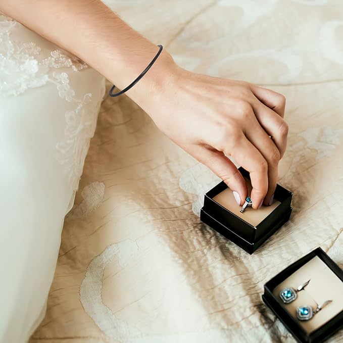 LIFKOME 10 Pcs Gummy Silicone Jelly Bracelets Neon Rubber Bracelets Stretchable Jelly Bands Retro Bracelets Bands for 80s Party Favors for Kids Black