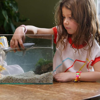 Schleich Wild Life Realistic Great White Shark Figurine - Durable and Educational Ocean Shark Animal Figurine Toy for Play and Imagination for Boys and Girls, Gift for Kids Ages 3+