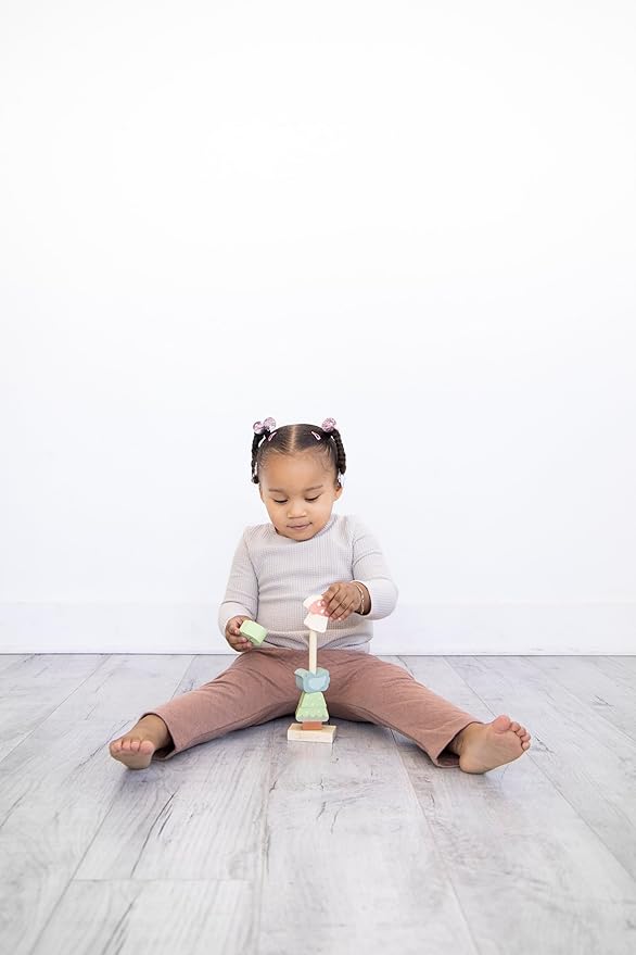 Pearhead Woodland Wooden Stacking Toy, Interactive Stackable Montessori Learning Toy, Building Game for Kids, Early Developmental Toys for Babies and Toddlers, 1+ Year, FSC Certified