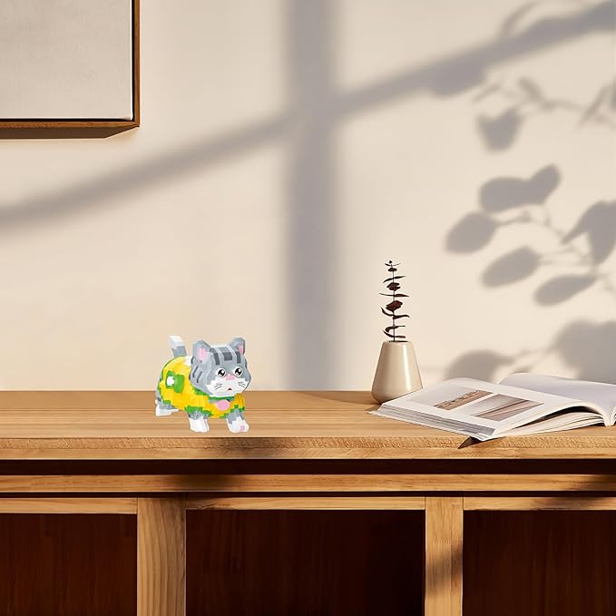 Cute Animal Building Blocks, Pet Micro Mini Building Blocks for Adults and Kids Age 6+ Gift Toy 835 Pcs (Yellow Cat)