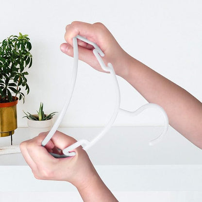 GoodtoU White Baby Hangers for Closet Kid Hangers Bulk Childrens Hangers Plastic Small Hangers 10.24inch(80pack, White)