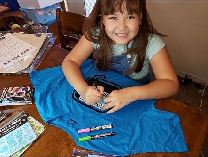 Blue Speech Bubble Chalkboard Short Sleeve T-Shirt Kit for Kids with 3 Markers and 1 Stencil, (Youth Large)