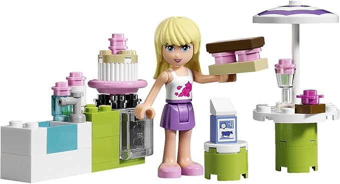 LEGO Friends Stephanie’s Outdoor Bakery 3930
