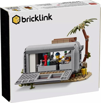 LEGO 910030 Snack Shack Building Kit - 539 Pieces - Detailed Snack Bar with Interior, Hinged Access, and 2 Minifigures