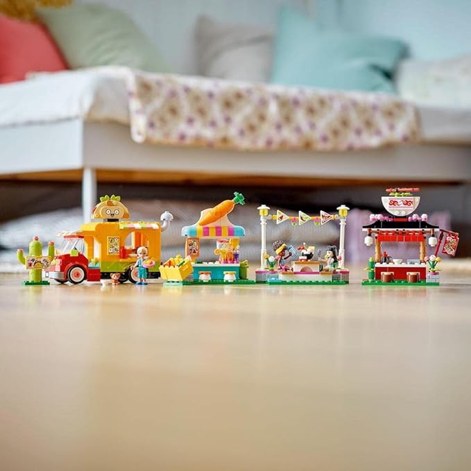 LEGO Friends 41701 Food Truck Market