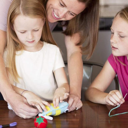 Kid Craft Felt Kit - 6 Cute Sea Animals Beginners Sewing Kits - Little Kids Ages 7 to 12 - Easy Childrens First Sew Kit - Great for Travel - Fun Beginning DIY Crafting for Girls and Boys