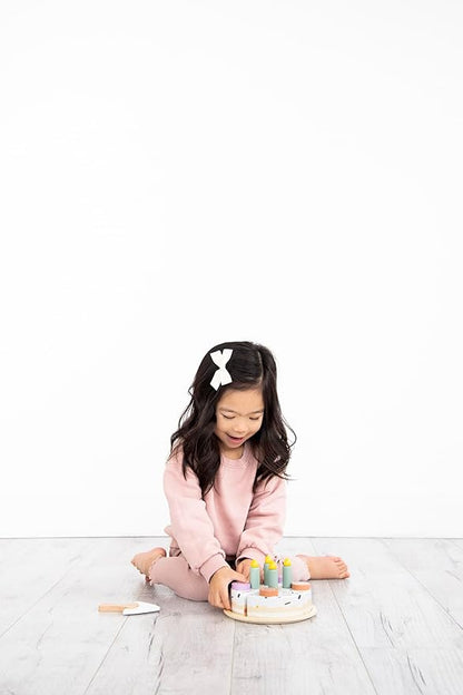 Pearhead Celebration Montessori Birthday Cake Toy Set, Wooden Play Toys for Developmental Learning, Play Kitchen Sets for Toddlers Ages 3+ Years, Pretend Play Food Sets, 14 Piece Wooden Play Toy Set