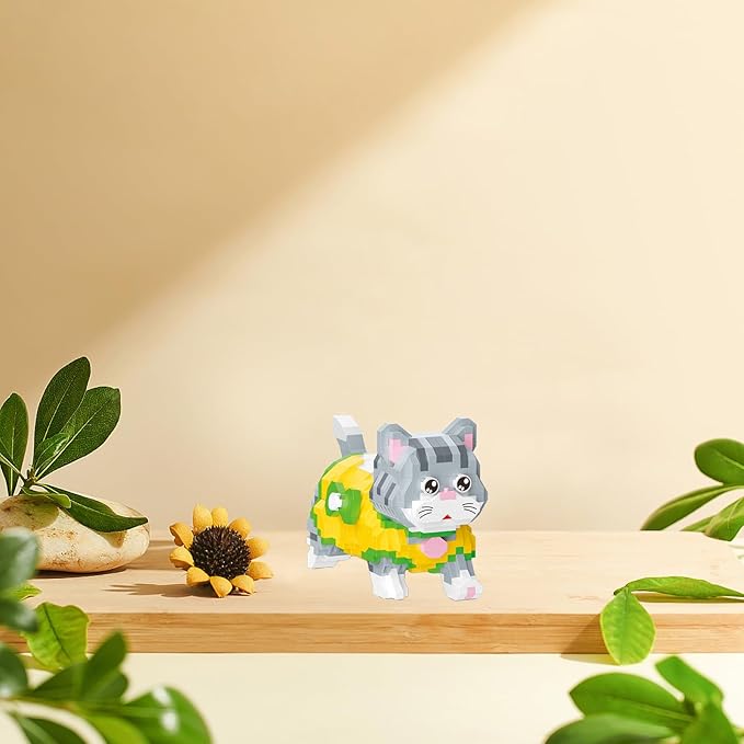 Cute Animal Building Blocks, Pet Micro Mini Building Blocks for Adults and Kids Age 6+ Gift Toy 835 Pcs (Yellow Cat)