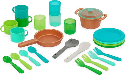 Battat – Play Kitchen & Market – Toddler-Friendly Size – Chalkboard Menu & Oven Dials – 25 Toy Cooking Accessories – 2 Years + – Two n' One Cookin' Fun