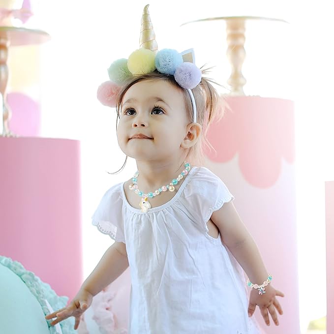 OSNIE Unicorn DIY Bead Jewelry Making Kit for Kids Girls with Unicorn Rainbow Heart Bow-Knot Lollipop Crown Key Charms Beads for Bracelets Rings Necklaces Creativity Beading Kits Art Craft, 400Pcs+