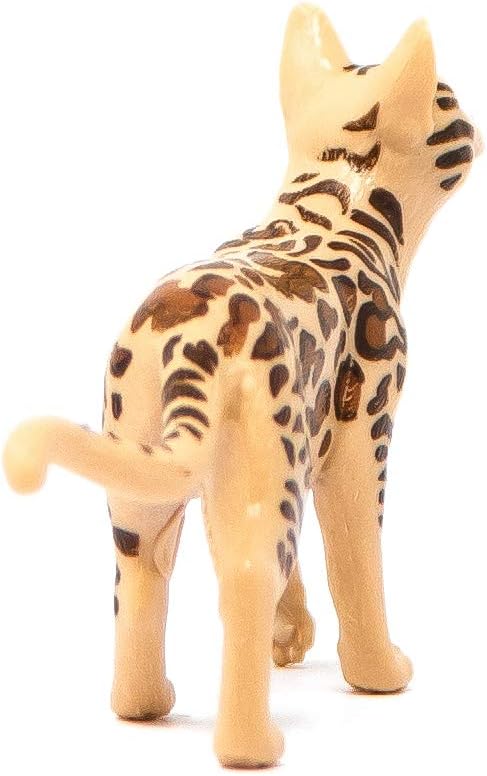 Schleich Farm World, Realistic Cute Cat Toys for Boys and Girls Ages 3 and Above, Bengal Cat Toy, 1 Count (Pack of 1)