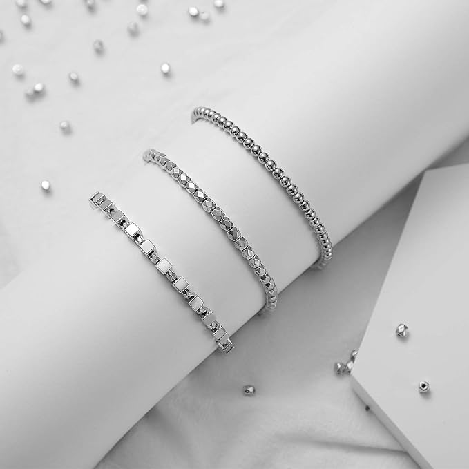 Yaomiao 3000 Pieces Spacer Beads Set Friendship Bracelet Kit Bracelet Beads Assorted Round Cube Column Gold Sliver Beads for Bracelet Jewelry Making(Gold, Sliver, Black)