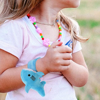 Abaodam 2pcs Shark Slap Bracelet Animal Slap Bracelets Plush Stuffed Animal Hugger Snap Wrist Band for Kids Birthday Party