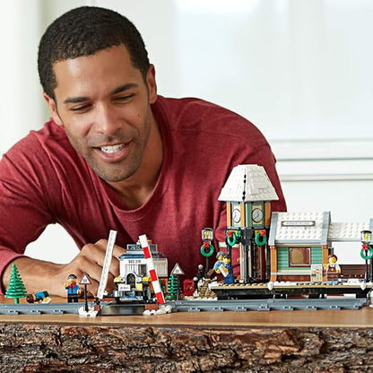 LEGO Creator Expert Winter Village Station 10259 Building Kit