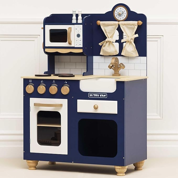 Le Toy Van Oxford Deluxe Toy Kitchen Premium Wooden Toys for Kids Ages 3 Years & Up, Oxford Deluxe Kitchen