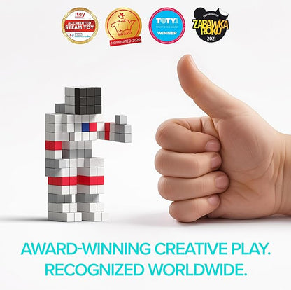 PIXIO Magnetic Cubes - Black & White Animals - Magnetic Cubes Building Toys in Pixel Art Style - Animal Figures - Arts and Crafts Kids Toys - Building Blocks - Learning Toys - 195 pcs