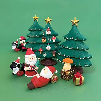 Set of 4 Mini Christmas Figurines - Christmas Tree, Black Cat and Two Santa, Cute Resin Decorations for Christmas, Perfect for Fairy Garden and Christmas Decor Gifts