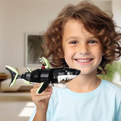 Mechanical Sharks Building Blocks Set for Boys & Adults - 747 Pieces Sea Animals Building Block Kit Toy, Ocean Animals Toys for Kids Teens Adults Boys Age 8-14 12-16