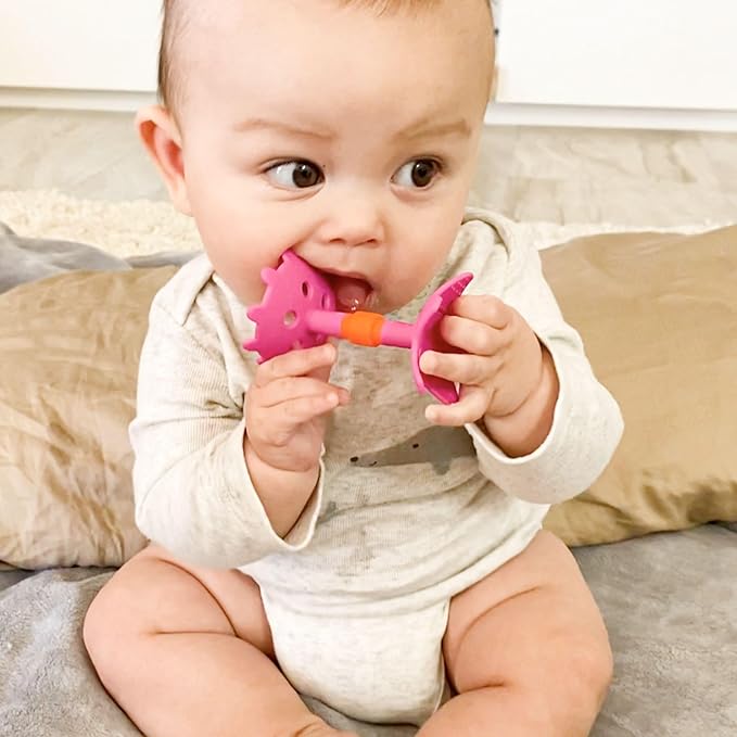 Innobaby Original Teethin Smart EZ Grip Star Teether and Sensory Toy for Babies and Toddlers. BPA Free Teether Pink
