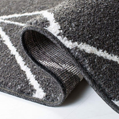 SAFAVIEH Adirondack Collection Accent Rug - 4' x 6', Brown & Ivory, Modern Geometric Design, Non-Shedding & Easy Care, Ideal for High Traffic Areas in Entryway, Living Room, Bedroom (ADR241T)