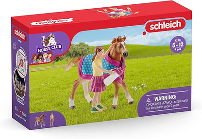 Schleich Horse Club, Horse Toys for Girls and Boys, Foal with Blanket Horse Set with Horse Figurine, 4 Pieces, Ages 5+