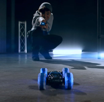 LEXiBOOK, Extreme Crosslander, Off-Road Remote Control car, up to 12km/h, Light Effects, Remote Control & Gesture Control Bracelet Included, Music, Rechargeable, RC50, Unisex Children