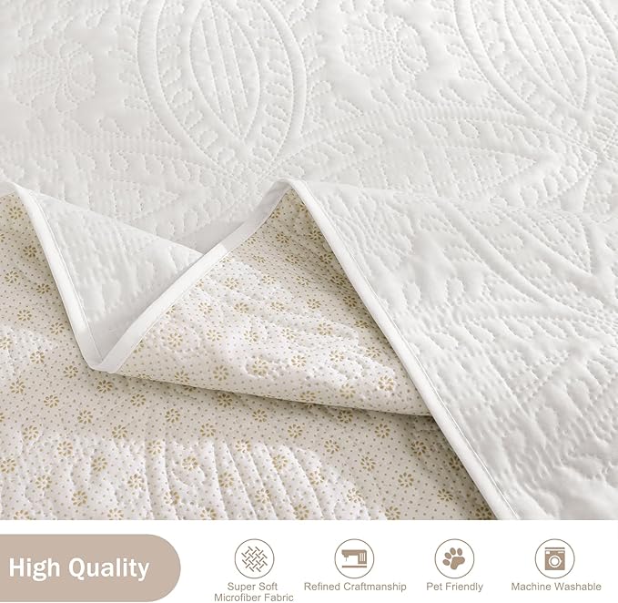 White Loveseat Couch Cover 2 Cushion Sofa, Water-Repellent Sofa Slipcover for Loveseat, Machine Washable Love Seat Quilted Couch Covers, Pet Friendly Loveseat Slipcovers (Loveseat 56", White)