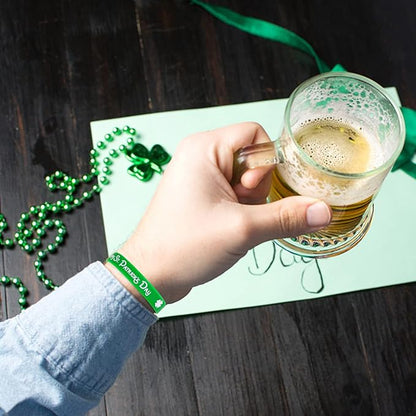 30pcs St. Patrick's Day Rubber Bracelets Silicone Wristbands for St. Patrick's Day Party Favors Supplies Shamrock Rubber Bracelets for kids&teens Gifts Holiday Party Favor Accessories Sets