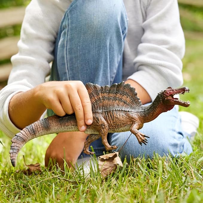 Schleich Dinosaurs Realistic Spinosaurus Dinosaur Figure with Movable Lower Jaw - Authentic and Detailed Prehistoric Jurassic Dino Toy, Highly Durable for Education and Fun for Boys and Girls, Ages 4+