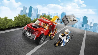 LEGO City Police Tow Truck Trouble 60137 Building Toy (144 Pieces)