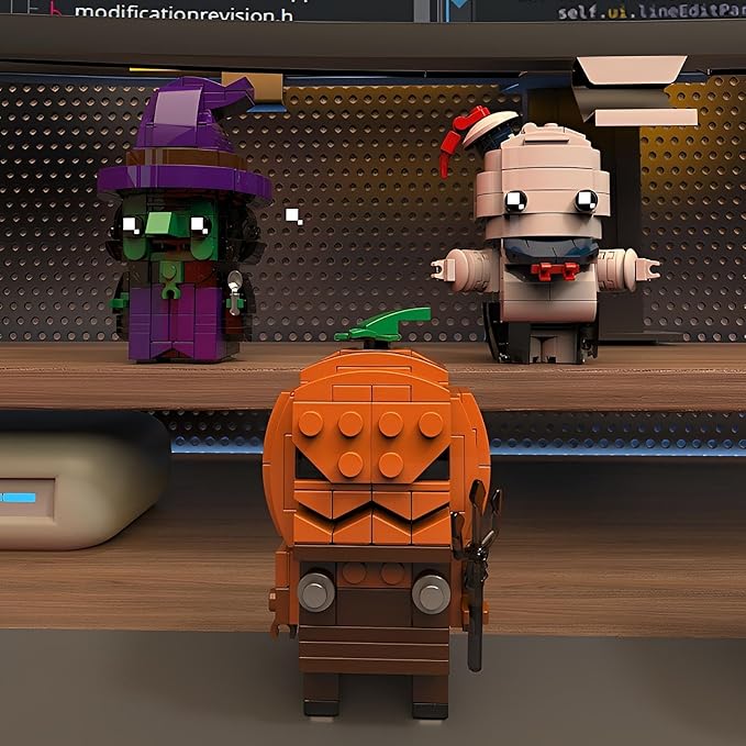 Horror Figure Building Set, Halloween Ghost, Jack-O'-Lantern, Wicked Witch & Grim Reaper Building Blocks Compatible with Lego, Home Decor Toy for Fans (530 PCS)