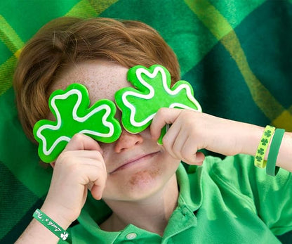 Moon Boat 74PCS St. Patrick's Day Shamrock Rubber Wristbands Bracelets - Party Favors Supplies Gifts Decorations