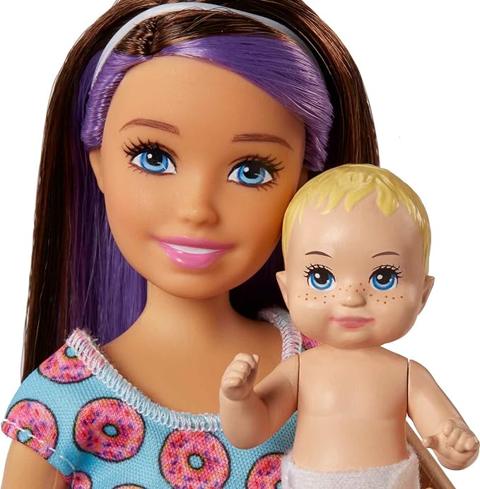 Barbie Skipper Babysitters Inc Dolls & Accessories, Set with Skipper Doll, Color-Change Baby Doll, High Chair & Crib Furniture