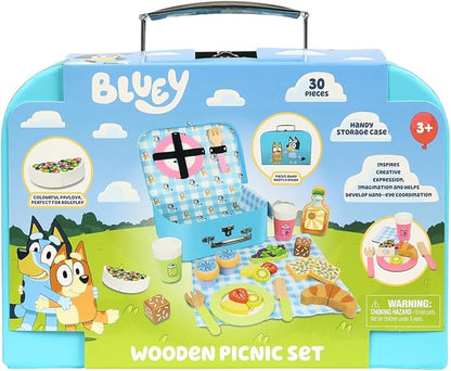 Bluey – Picnic Basket Set – 30 Piece Wooden Roleplay Toy with Carry Case, Cutlery & Pretend Food Accessories for Kids – FSC-Certified Material – Fun Imaginative Kit for 3 Years and Up