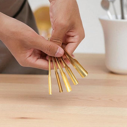 4.33''-4.48'' 10Pcs Pottery Hole Punch Tool - Clay Hole Cutters for Pottery – 5 Size Brass Round Double Head Cutter Kit – Ceramic Punching, Slotting Tools Set for Sculpting, Carving, Molding, Modeling