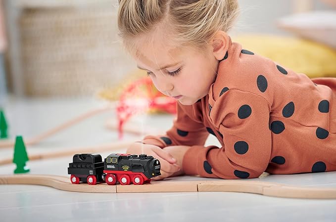 BRIO World 33884 Battery-Operated Steaming Train – Press Action Button 3 Sec for Real Cool-to-Touch Steam | Enhances Motor Skills & Imagination for Kids Age 3 and Up