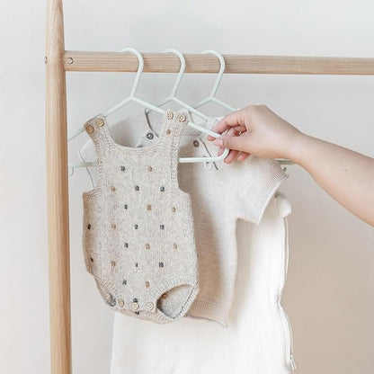 3 Sprouts Wheat Straw Plastic Hangers - 30-Pack Eco-Conscious Toddler Hangers for Child & Baby Clothes, Coats - Kid Closet Hangers Ideal for Small Girls, Boys, Children & - Speckled Green