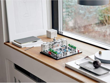 LEGO Architecture 21045 Trafalgar Square Building Kit (1197 Pieces)