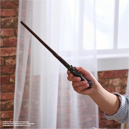 Wizarding World Harry Potter, 12-inch Magical Collector Harry Potter Wand with Stand & Die-cast Icon, Magical Creatures Series