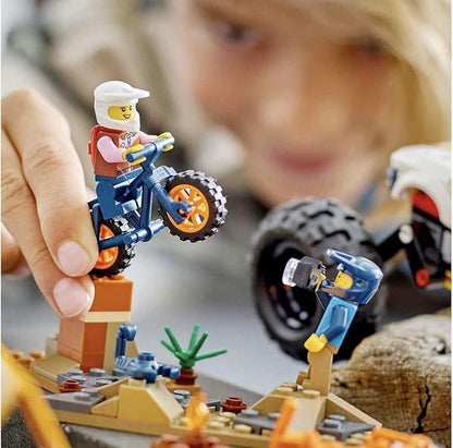 LEGO City 60387 4WD Off-Road Adventure Toy Blocks, Present, Vehicle, Glue, Boys, Girls, Ages 6 and Up