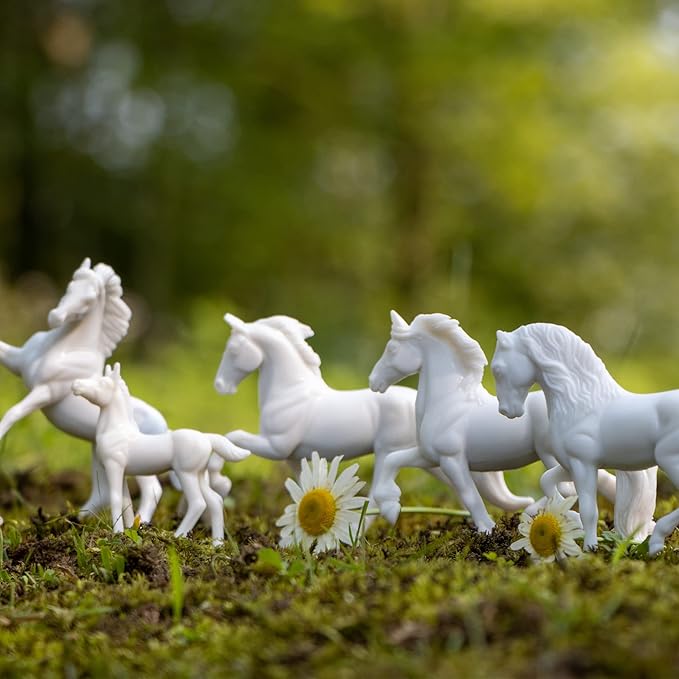 Breyer Horses Stablemates Horse Crazy Colorful Breed Paint Set | 5 Piece Set | 1:32 Scale | Model #4234