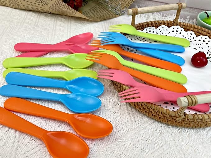 Jawbush 16 Pcs Kids Utensils Set, Plastic Kids Forks and Spoons Set, Reusable Toddler Utensils Kids Silverware Cutlery Set, Durable Flatware Set for Lunch Box, Easy to Use for Kids and Adults,BPA Free