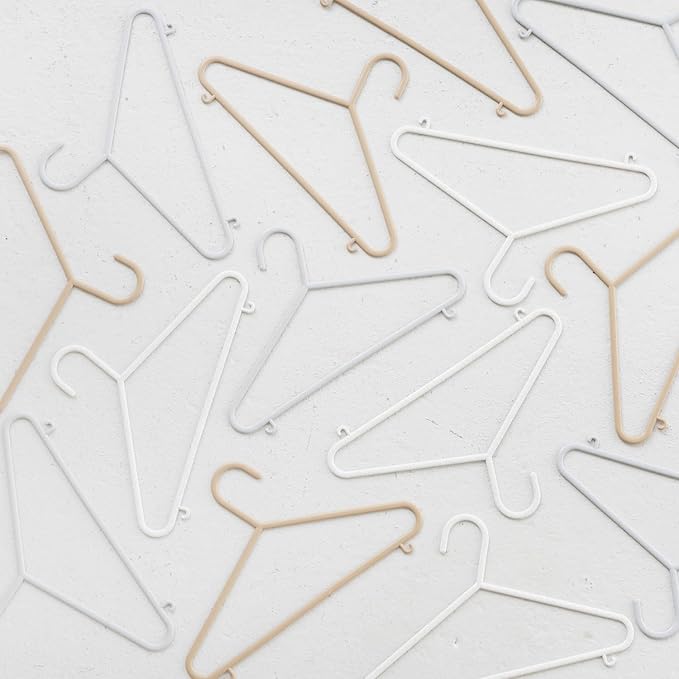 3 Sprouts Wheat Straw Plastic Hangers - 30-Pack Eco-Conscious Toddler Hangers for Child & Baby Clothes, Coats - Kid Closet Hangers Ideal for Small Girls, Boys, Children & Kids - Speckled Assorted