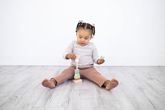 Pearhead Woodland Wooden Stacking Toy, Interactive Stackable Montessori Learning Toy, Building Game for Kids, Early Developmental Toys for Babies and Toddlers, 1+ Year, FSC Certified