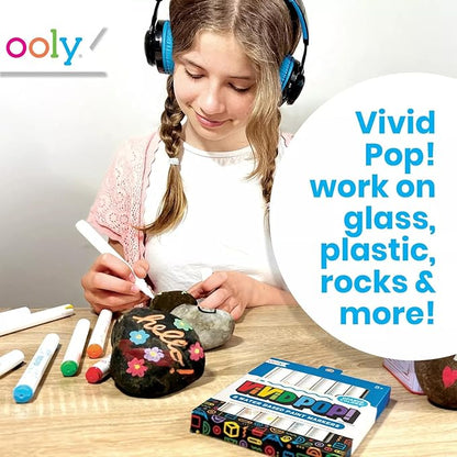 Ooly Shrink-Its DIY Shrinking Art BFF Bracelets & Vivid Pop Marker Kit, 20 Pre Cut Shrinking Charms & 4 Cords, 8 Water Based Paint Markers for Kids in Classic Colors