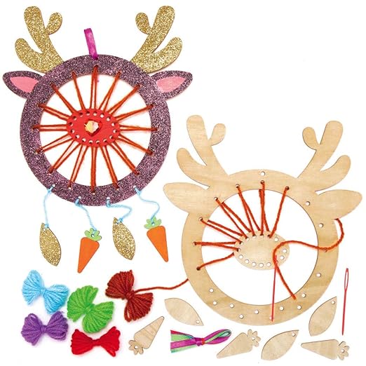 Baker Ross AX520 Reindeer Wooden Dreamcatcher Kits - Pack of 4, Create Your own Dream Catchers for Kids Arts and Crafts, Wall Decorations and an Introduction to Sewing