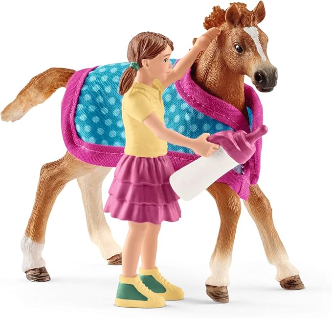 Schleich Horse Club, Horse Toys for Girls and Boys, Foal with Blanket Horse Set with Horse Figurine, 4 Pieces, Ages 5+