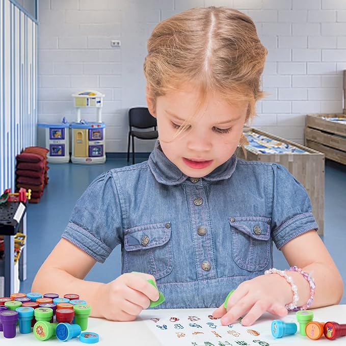 26Pcs Zoo Animal Stamps for Kids, Self Inking Stamps for Kids Birthday Gift, Farm Party Favors, Teacher Stamps