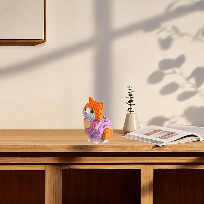 Cute Animal Building Blocks, Pet Micro Mini Building Blocks for Adults and Kids Age 6+ Gift Toy 1006 Pcs (Orange Cat)